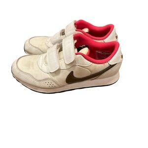 Nike Girls Sneakers Size 2